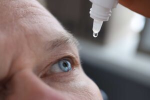 eliminar cataratas en valencia - gotas